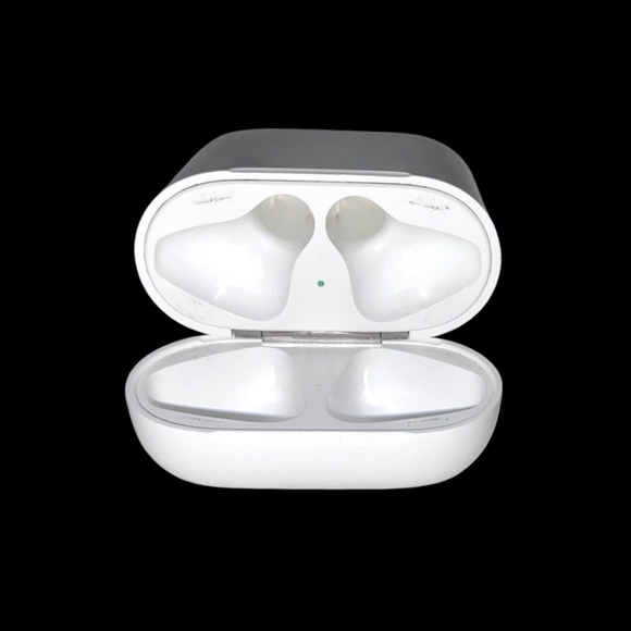 Apple Lightning Charging Case (A1602) - Genuine. Good condition & Working order - Picture 2 of 11